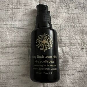 May Lindstrom Skin The Youth Dew Facial Serum
Nwob